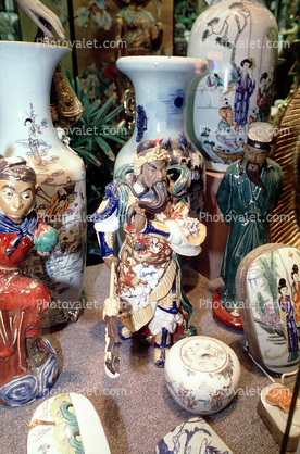 Asian Porcelain, figurines, vase 