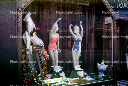 J Roussel De Luxe Lingerie Store, window shopping, girdles, bras, panty, mod fashion, April 1963, 1960s