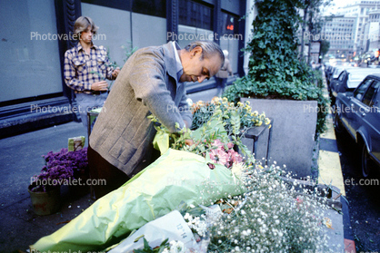 Sidewalk Flower Shop, floral, man, Union Square