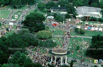 Crowds at Festival on the Lake, Gazebo