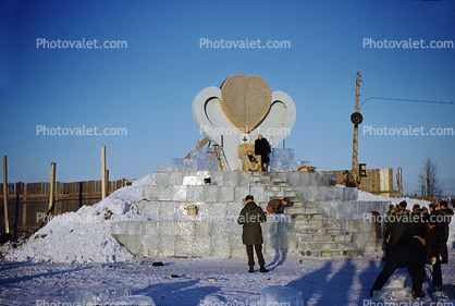 Winter Carnival, Queens Throne, Ice Castle, Festival, snow, cold, winter, Heart, 1954, 1950s