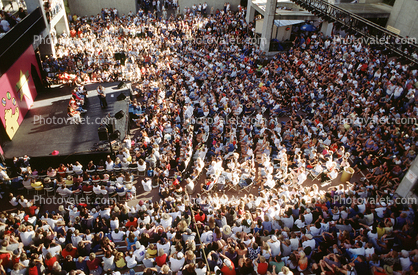 Stage, Crowds, People, California State Fair