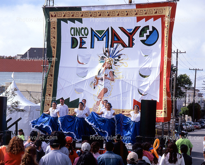 Cinco De Mayo fair, the Mission District, 2005