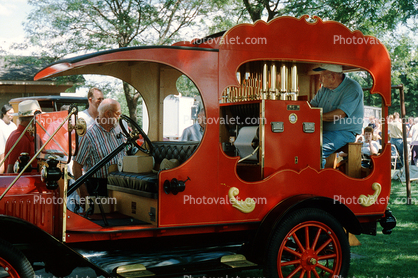 Tangley Calliaphone Calliopes, brass whistles, Organ, Truck, 1950s