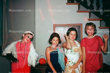 Boys, Teen, Necklace, Dress, Redhead, Glamorous, 1960s