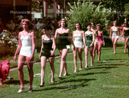 "Woman strutting their stuff", contestants, bathingsuit ladies, aio, 1950s