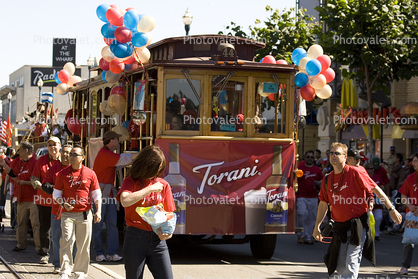 Torani, Cable Car Bus, Balloons