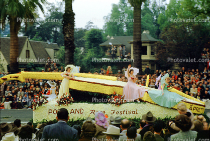 Portland Rose Festival, Women, Parasol, Rose Parade, 1950, 1950s
