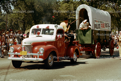 Fire Pickup Truck, Conestoga Wagon, Independence Day Parade, float, 1950s
