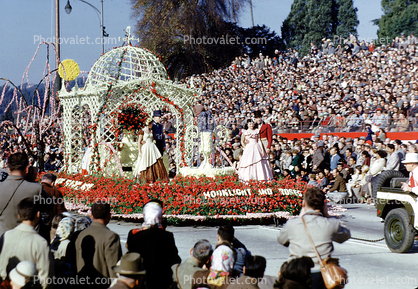 Moonlight and Roses, Rose Parade, 1950s