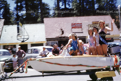 Ladies, Girls, Boat, Trailer, 1950s