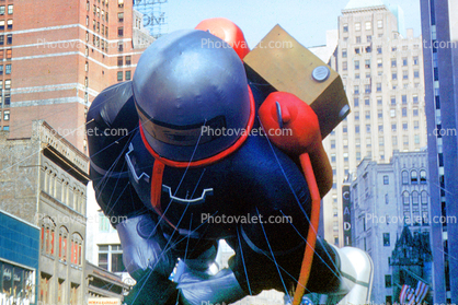 Rocketman, Helium Balloon, Macy's Thanksgiving Day Parade, Dodge Building, spaceman, 1954, 1950s