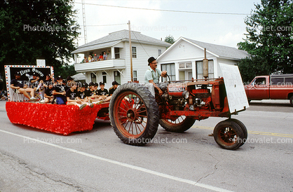 1935 Farmall Tractor, float, boys, Sulfer Springs Sesquicentennial Parade, Tiro-Auburn, Ohio, July 1983, 1980s