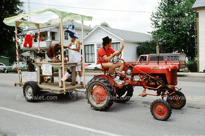 McCormick Farmall Tractor, Hot Dog Maker, meat grinder, Sulfer Springs Sesquicentennial Parade, Tiro-Auburn, Ohio, July 1983, 1980s