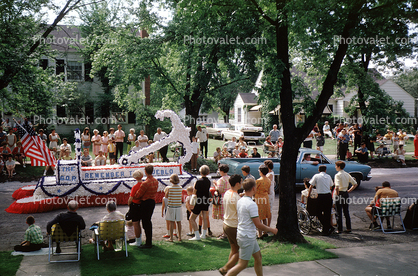 El Camino Chevy Sport Truck, Remember the Pueblo, anchor, float, Crowds, people, July 1968, 1960s