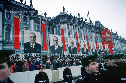 Brejnev, Crowds, Cold, Winter Palace, Saint Petersburg, October 1978, 1970s
