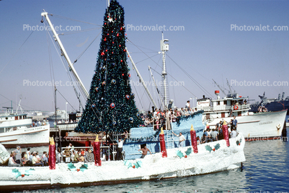 Christmas ddddTree, candles, Fishermen's Fiesta, San Pedro, 1967, 1960s