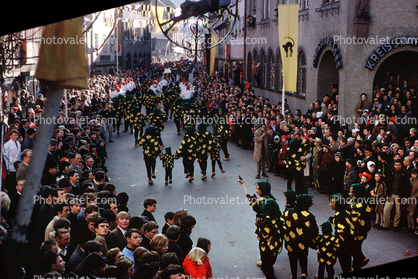 Parade, Fasnet, Carnival, People, Crowds, crowded, Schramberg, Baden-Wurttemberg, Black Forest, Germany, spectators