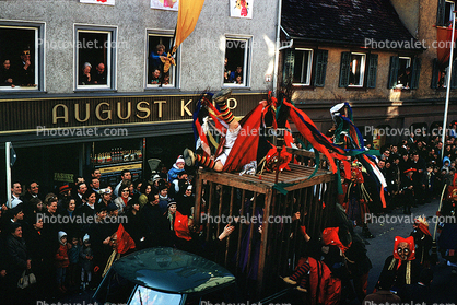 Prison, Cage, Knickers, Truck, Parade, August Kopp, spectators, "Da-Bach-Na-Fahrt, Rottweil, Baden-W?rttemberg, Germany, Black Forest
