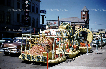 Flower Float, Salem, car, automobile, vehicle, 1958, 1950s