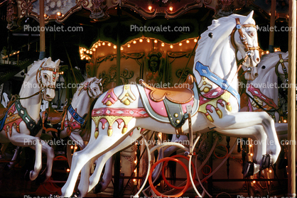 Gallant Horse, Saddle, Carousel, Merry-Go-Round, hoofs, head, ornate, opulant