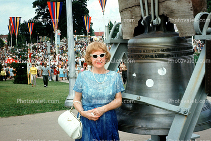 Liberty Bell, Woman, Cateye Glasses, Purse, State Fair, 1950s