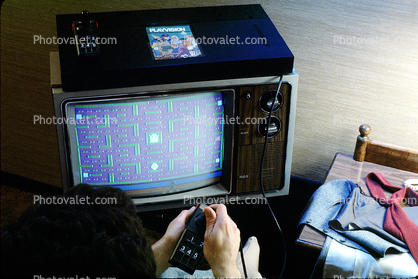 Atari Game, 1980s, Atari, Playvision, Television, Monitor