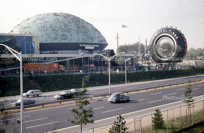 Moon Dome, U.S. Royal Tires, Ferris Wheel, Transportation & Travel Pavilion, New York Worlds Fair, 1964, 1960s