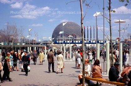 Tram, Poeple, crowds, United States Pavilion, USA, Geodesic Dome, Expo-67, American, Montreal Biosphere, Buckminster Fuller