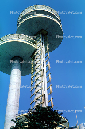 New York State Pavilion, Observation Towers, New York World's Fair