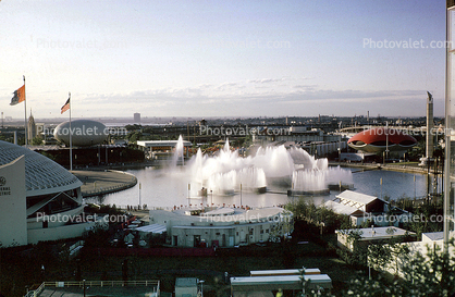 Fountain of the Planets, flying saucer, Pavilion, Water Fountain, aquatics, New York World's Fair, 1964, 1960s