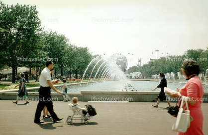 People, Water Fountain, aquatics, Stroller, New York Worlds Fair, 1960s