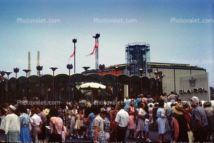 Clairol Pavilion, building, Crowds, People, spectators, New York Worlds Fair
