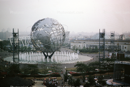 Water Fountain, aquatics, Unisphere, Flushing Meadows, Corona Park, Queens borough, Earth, Globe, New York Worlds Fair, 1964, 1960s