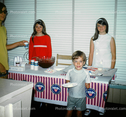 Girls, Boy, Cake, Plate, Paper Cups, Tablecloth, July 1971, 1970s