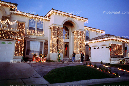Home, House, Building, Residence, Residential, Christmas Lights