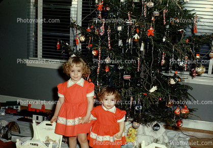 Girls, tree, toddler, sisters, cute, 1950s