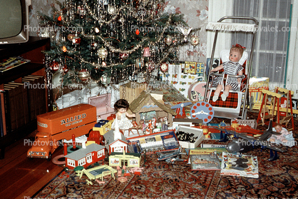 opening presents, Allied Moving Van, archive, Retro, nostalgic, nostalgia, dolls, seaplane toy, 1950s