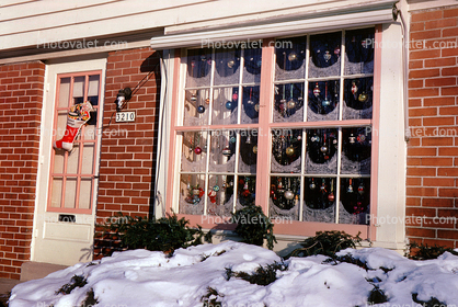 Frosted Window, door, stocking, decorations, snow, ice, 3210, 1950s