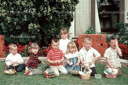 Easter Baskets, Boys, Girls, Lawn, Easter Egg Hunt, April 1967, 1960s