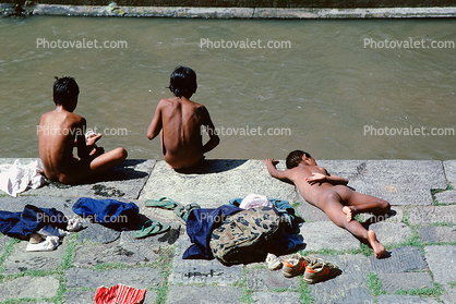 Boys, Water, Khatmandu