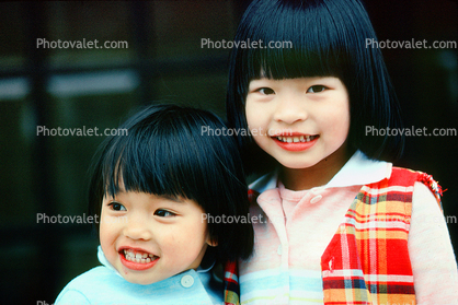 Girls, Smiling, Sisters, Siblings, Happy, Smiling Japanese Girl