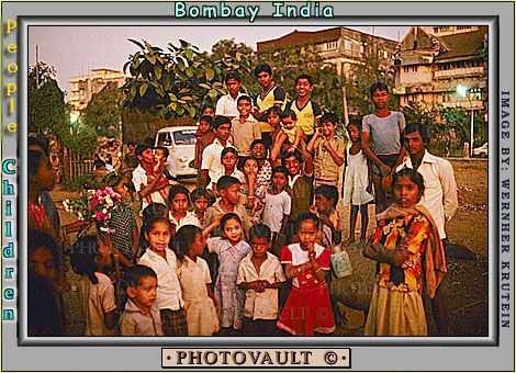 Group of Children, evening, boys, girls, Khroorow Baug, Mumbai