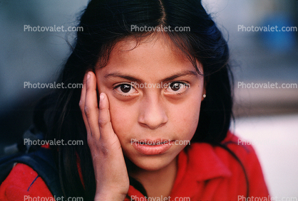 Colonia Flores Magone, Girl, Female, Face, Hands