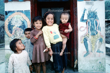 Girls, Himalayan Foothills, Hindu Shrine, Araniko Highway, Himalayas, Kodari