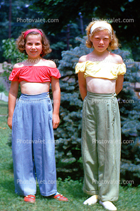 Girls, Friends, Pants, 1950s