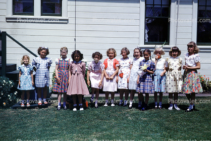 Girls, Group Portrait, smiles, smiling, cute, 1940s