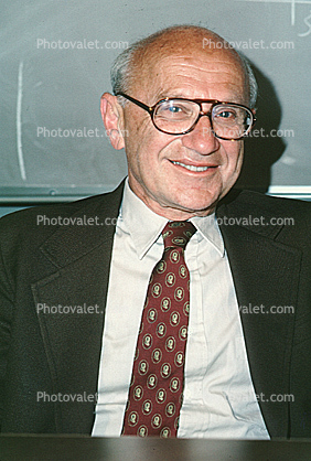 Milton Friedman, Hoover Institute, Economist, Stanford University