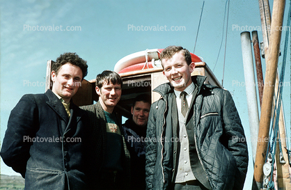 guys, smiles, men, jacket, Ireland, April 1968, 1960s