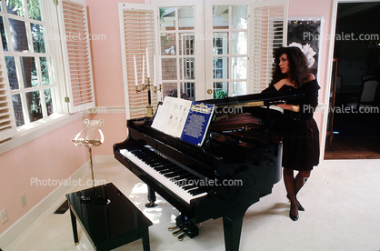 Woman, Girl, Grand Piano, Living Room, keys, keyboard